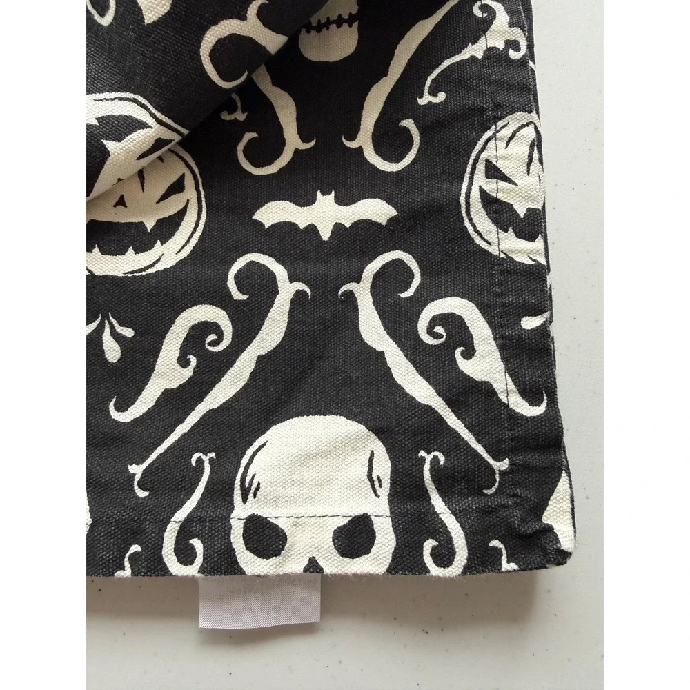 N/A halloween black